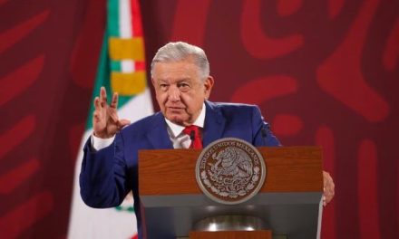AMLO dijo que al final del sexenio habrá sistema de salud como en Dinamarca
