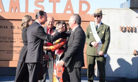 Se dan abrazo de La Amistad en Acuña