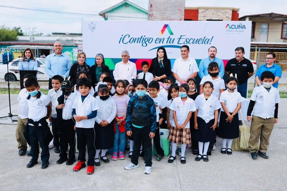 Mejorarán con ‘Contigo en tu escuela’ infraestructura educativa de Acuña
