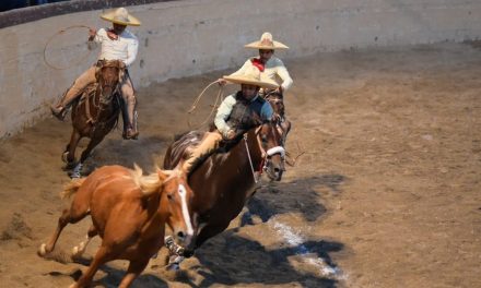 Charreada culmina Fiestas de la Amistad