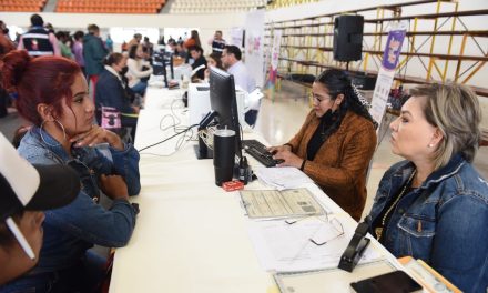 Dan certeza jurídica a ciudadanos de Torreón