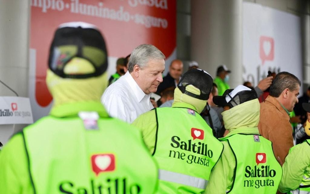 Chema Fraustro aumenta salario a personal del programa Saltillo Me Gusta