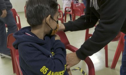 Continúa jornada de vacunación contra covid en Saltillo; van aplicadas 25 mil vacunas a menores de 5 a 11 años