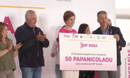 Entrega DIF apoyos contra cáncer de mama en Torreón