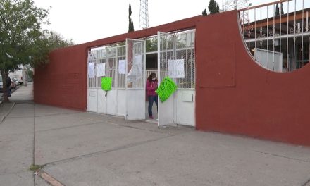 Presenta su renuncia el maestro Benito, señalado por acoso sexual y tocamientos a alumnos en primaria de Saltillo