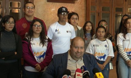 Conmemoran los 25 años de Lobos al Rescate en Saltillo