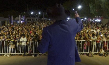 Saltillo: Con un mega concierto para consentir a los taxistas llega “La más Perra 99.3”