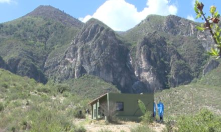 Saltillo: Sube al cañón de San Lorenzo y se extravía; octogenario es rescatado por bomberos