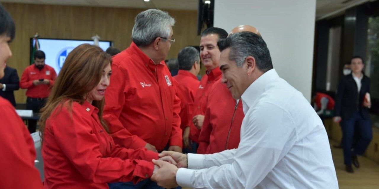 Renuevan sectores y organizaciones en Coahuila
