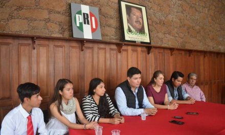 Prepara el PRI a jóvenes en Sabinas