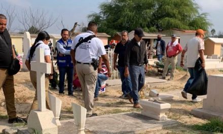 Encuentran restos humanos fuera de tumba, en Monclova
