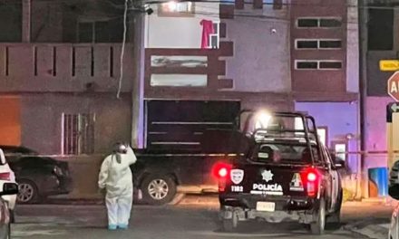 Adolescente le quita la vida a su padre al defender a su madre en Nuevo León
