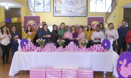 Recolectan toallas sanitarias para mujeres del campo de Ramos Arizpe