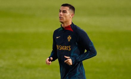 Cristiano Ronaldo revela que guarda las cenizas de su hijo en casa