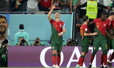 Cristiano Ronaldo hace historia al ser el primer futbolista en marcar en cinco mundiales consecutivos