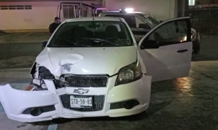 Saltillo: Joven derriba poste al norte de la ciudad e intenta escapar pero es detenido