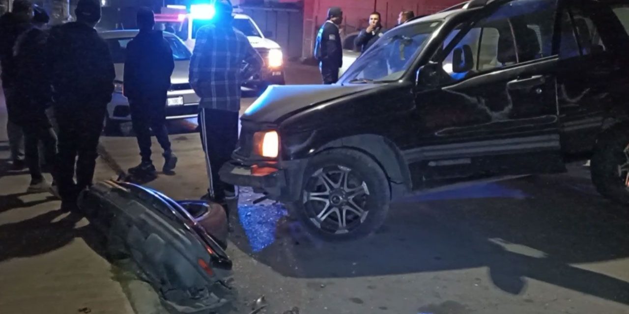 Saltillo: Ebrio destroza su camioneta e intenta engañar a las autoridades en la Vistahermosa