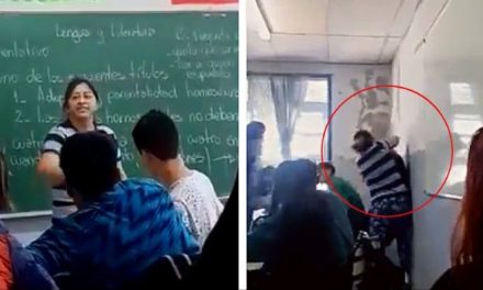 Video: Mamá interrumpe un salón de clases para golpear a un alumno que le había bullying a su hijo