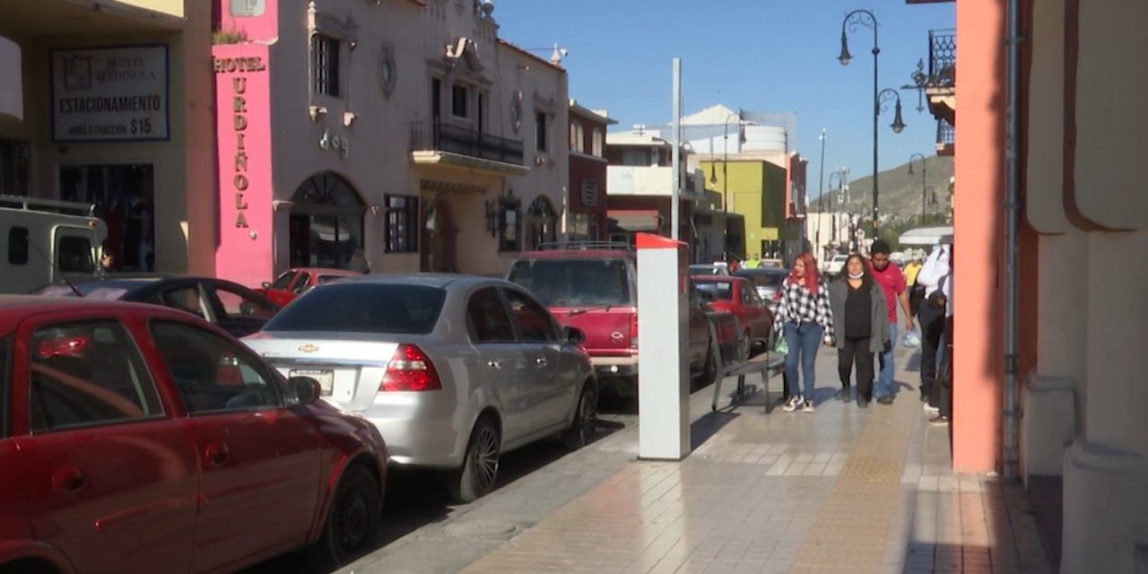 Invitan a vecinos del centro de Saltillo a tramitar permiso especial de estacionamiento