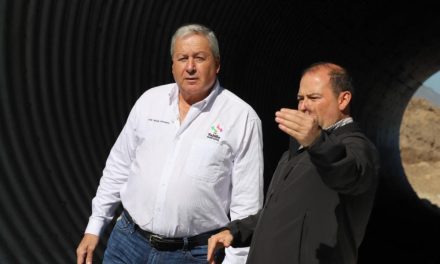 Chema Fraustro supervisa nuevo puente vehicular en Saltillo