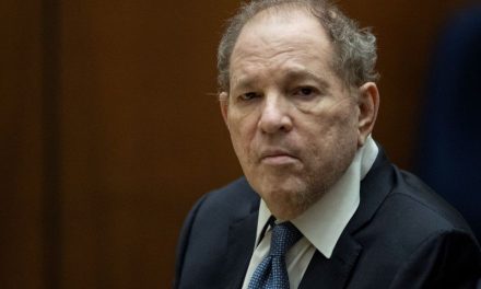 Declaran a Harvey Weinstein culpable de tres delitos sexuales