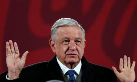 ‘Por mandato divino’; AMLO celebra el triunfo de Argentina