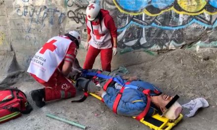 Cae a un arroyo en Saltillo y estuvo atrapado desde el sábado