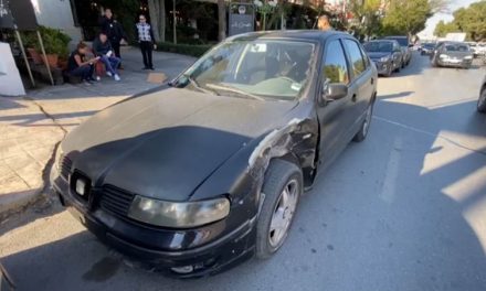 Choque y volcadura entorpecen el tráfico en bulevar V. Carranza de Saltillo
