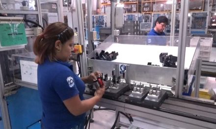 Reducir jornada laboral no puede ser tomado a la ligera; Nazira Zogbi