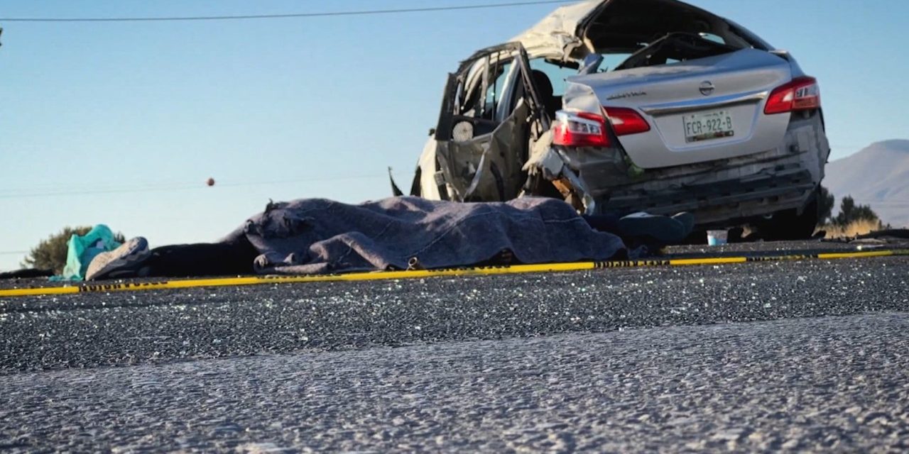 Tragedia en la carretera a Zacatecas; dos hermanos pierden la vida en encontronazo