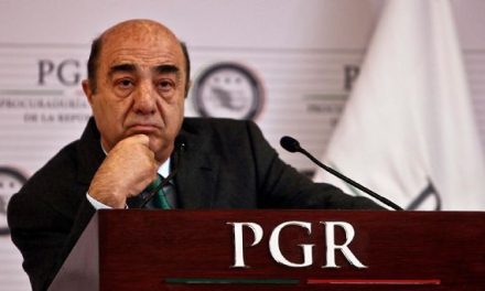 Murillo Karam pedirá prisión domiciliaria por su estado de salud