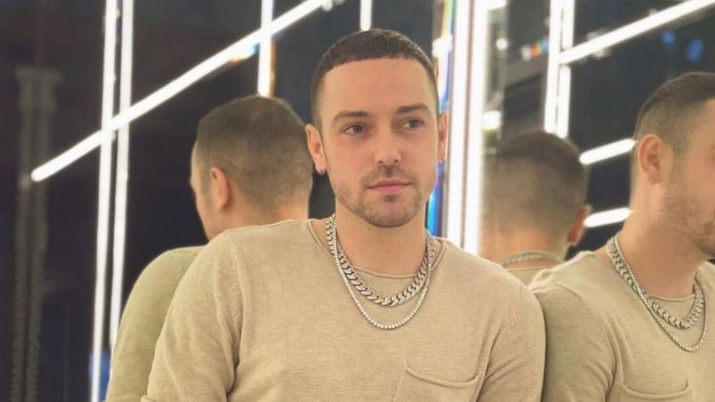 Revelan que Pee Wee lleva casado 3 años con su manager