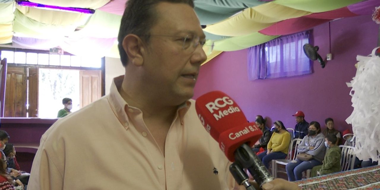 Festejan con posada a usuarios de UBR