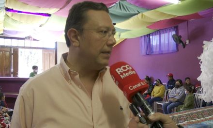 Festejan con posada a usuarios de UBR