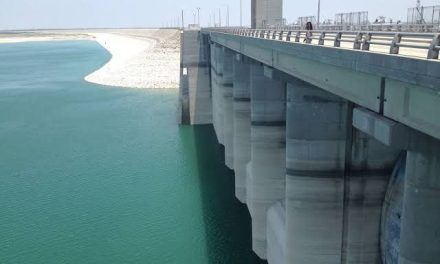 Cierran Puente de la Presa Amistad por mantenimiento
