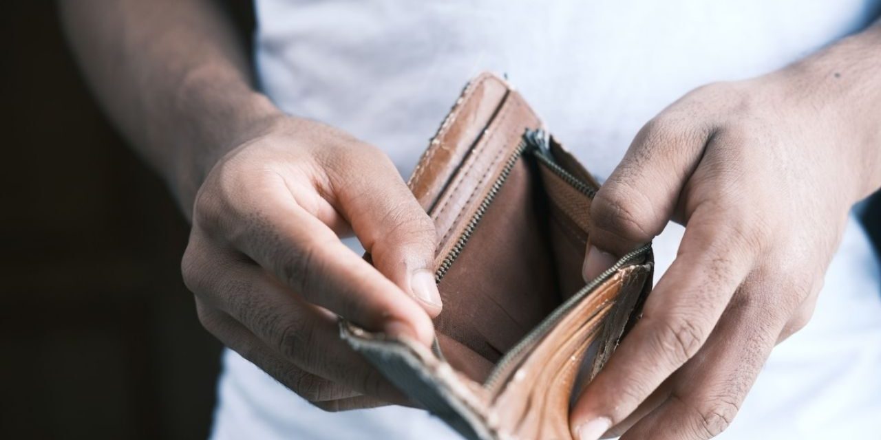 Crisis en AHMSA: Pega al comercio falta de pago
