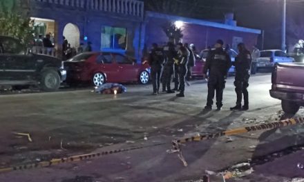 Saltillo: Dos hombres regresaban de los festejos de Fin de Año y fueron atropellados; uno murió