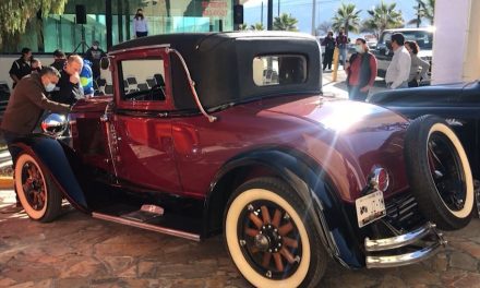 Invita Asociación de Autos Clásicos a primera rodada del año, de Parras a Arteaga