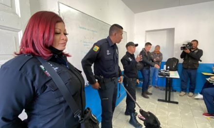 Policía realiza operativo mochila en preparatoria Manuel Acuña; binomio canino encontró 3 puntos de alarma
