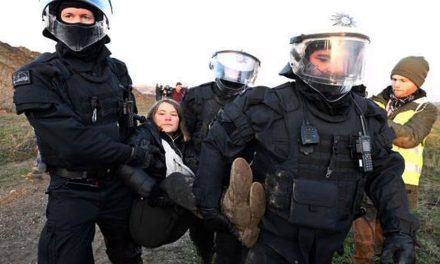 Greta Thunberg es detenida por la policía alemana en protesta