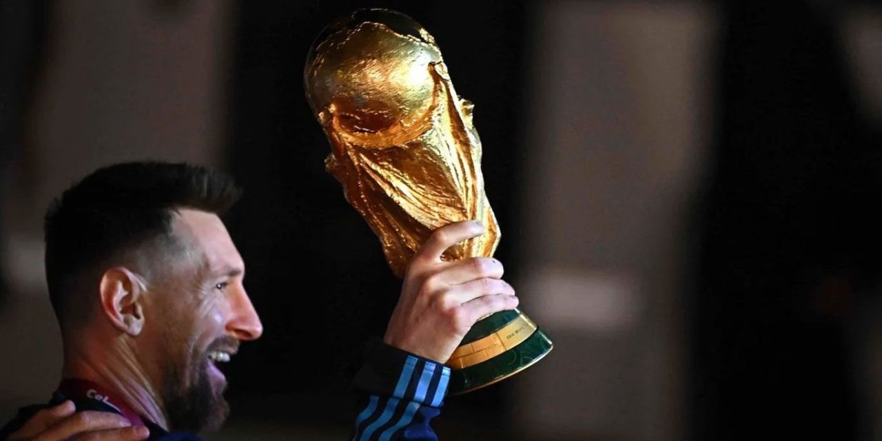 Messi quería que Maradona le entregara la copa del mundo
