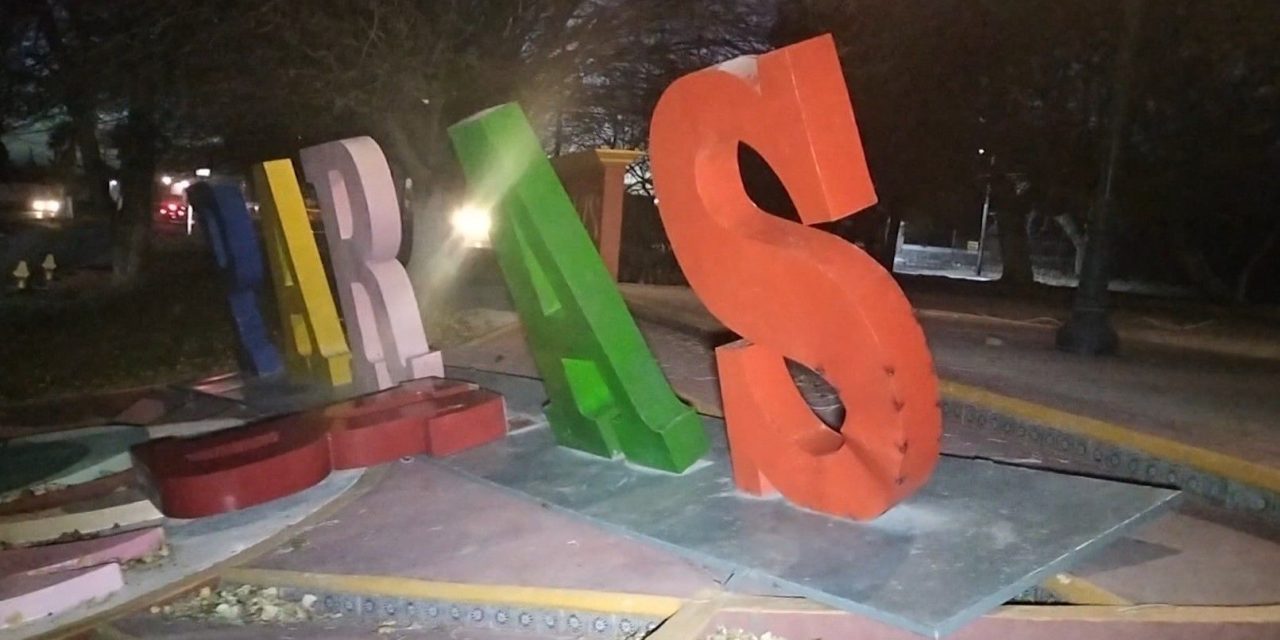 Frente frío provoca fuertes ráfagas de viento en Parras