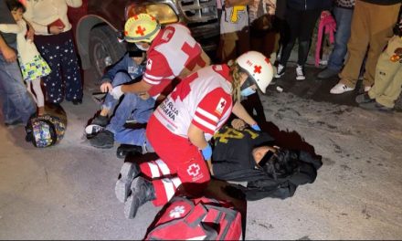 Saltillo: Peatón es atropellado por motociclista en colonia Nuevo Teresitas
