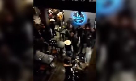 Fuerte riña se registra en un bar de Parras