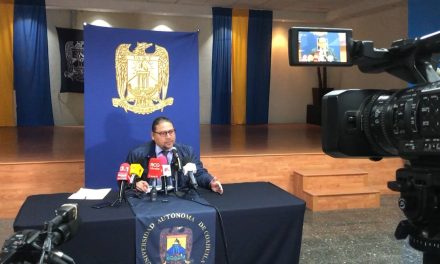 UadeC presenta perspectiva Universitaria