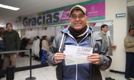 Saltillo se certifica en calidad de trámites