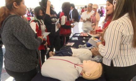 UAdeC realiza feria de oferta educativa e invitan a visitarla