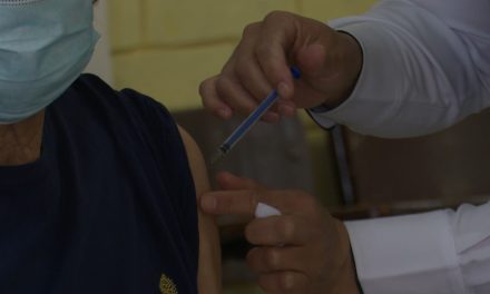 Llaman a saltillenses a no rechazar la vacuna Abdala