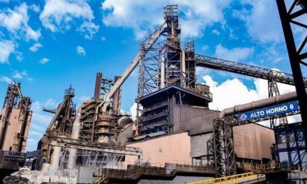 Alistan acuerdos para venta de AHMSA