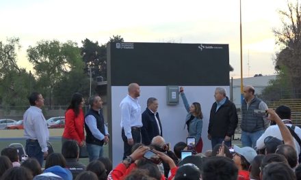 Apoya Chema Fraustro a jóvenes universitarios